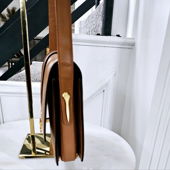 Gucci Brown All-leather Sherry Line Shoulder Flap Bag - Picture 6 of 16